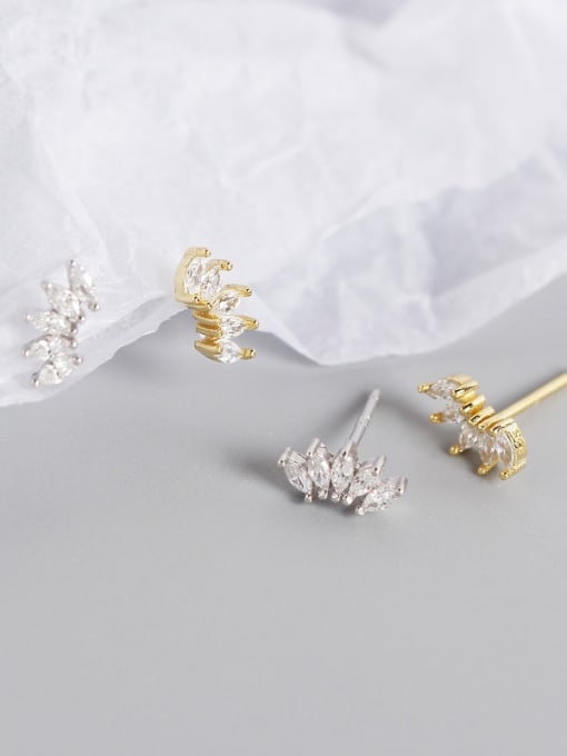 The Artisan Leaf Stud Earring